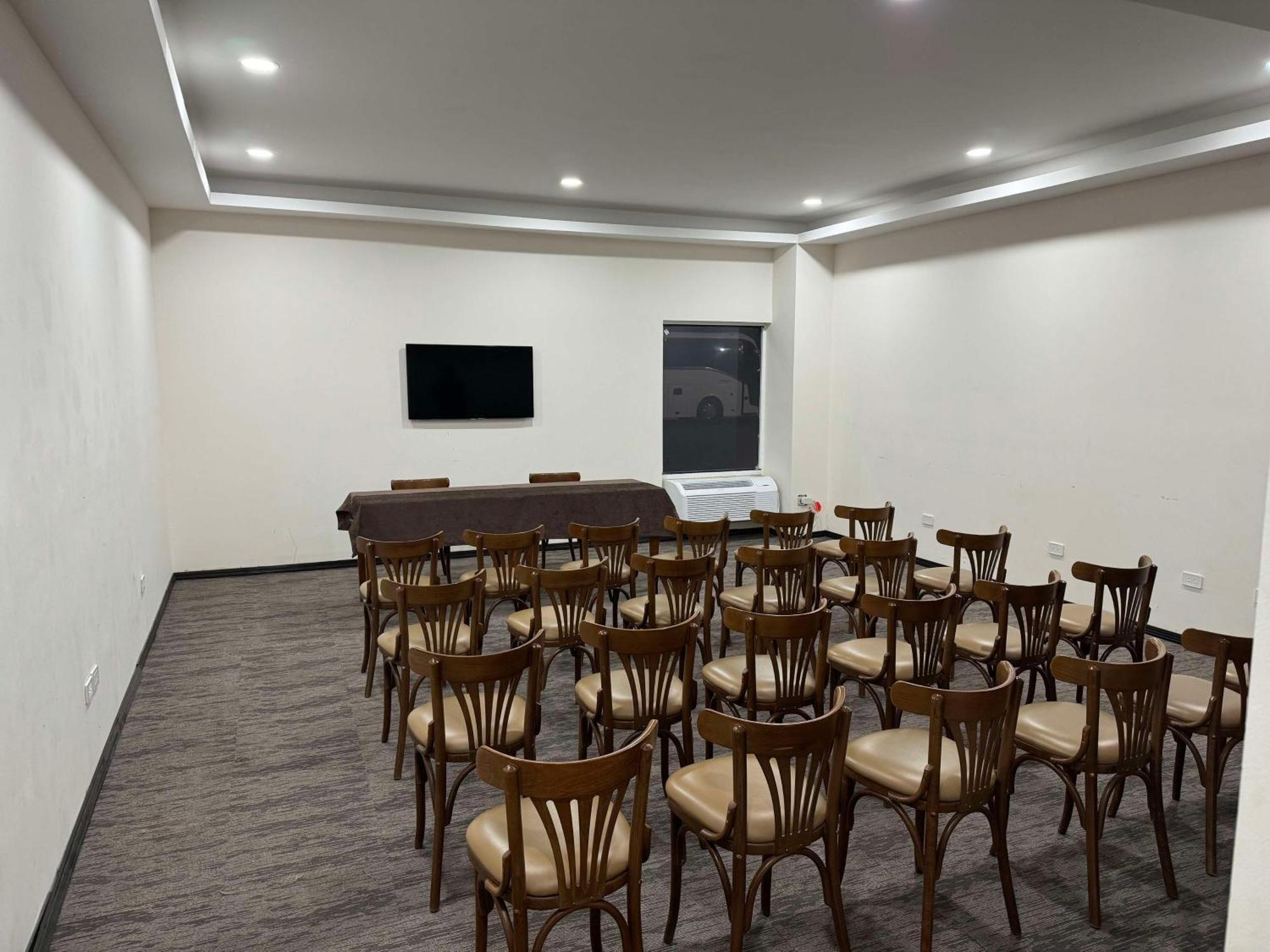 Best Western Plus Sacramento Chihuahua Eksteriør billede