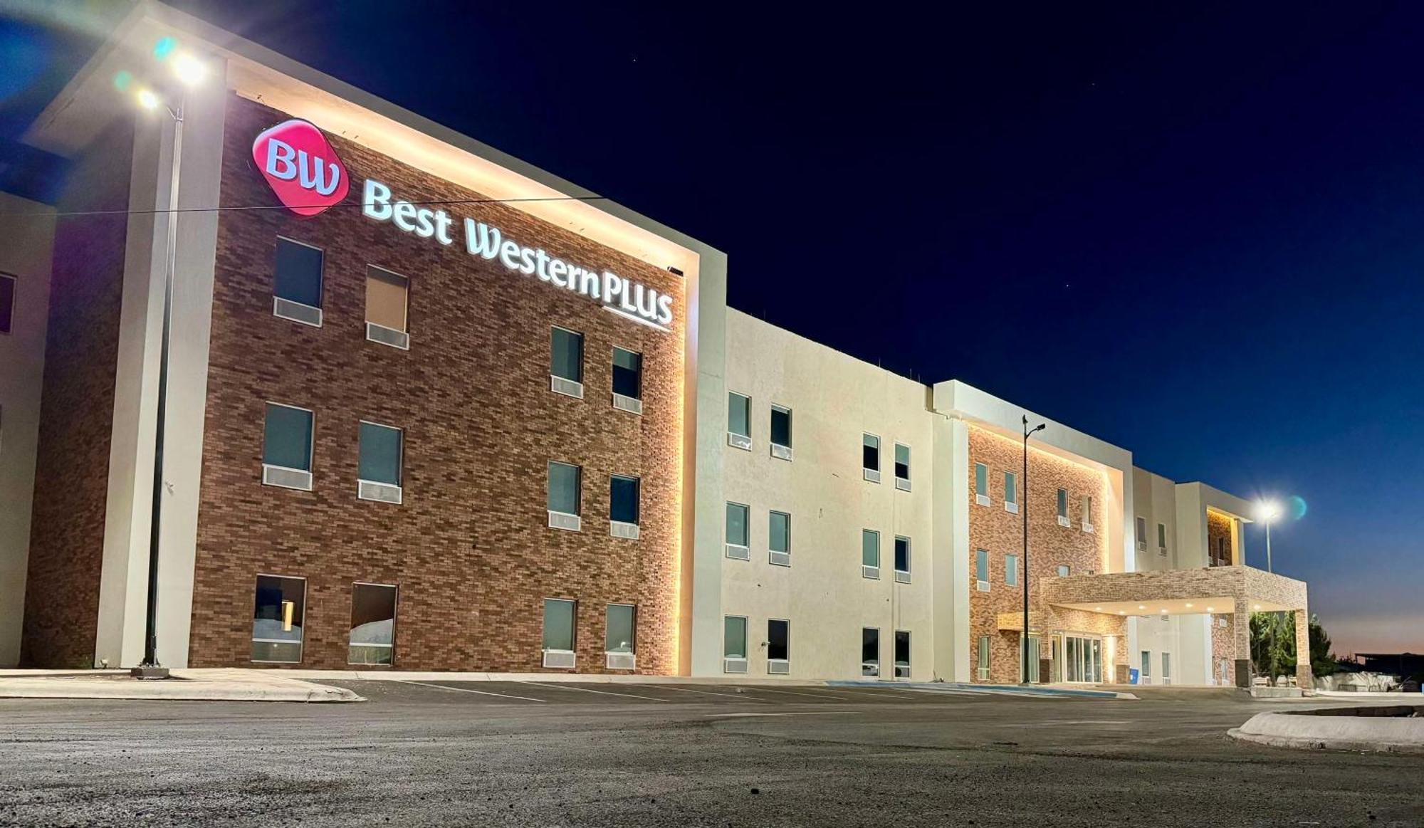 Best Western Plus Sacramento Chihuahua Eksteriør billede
