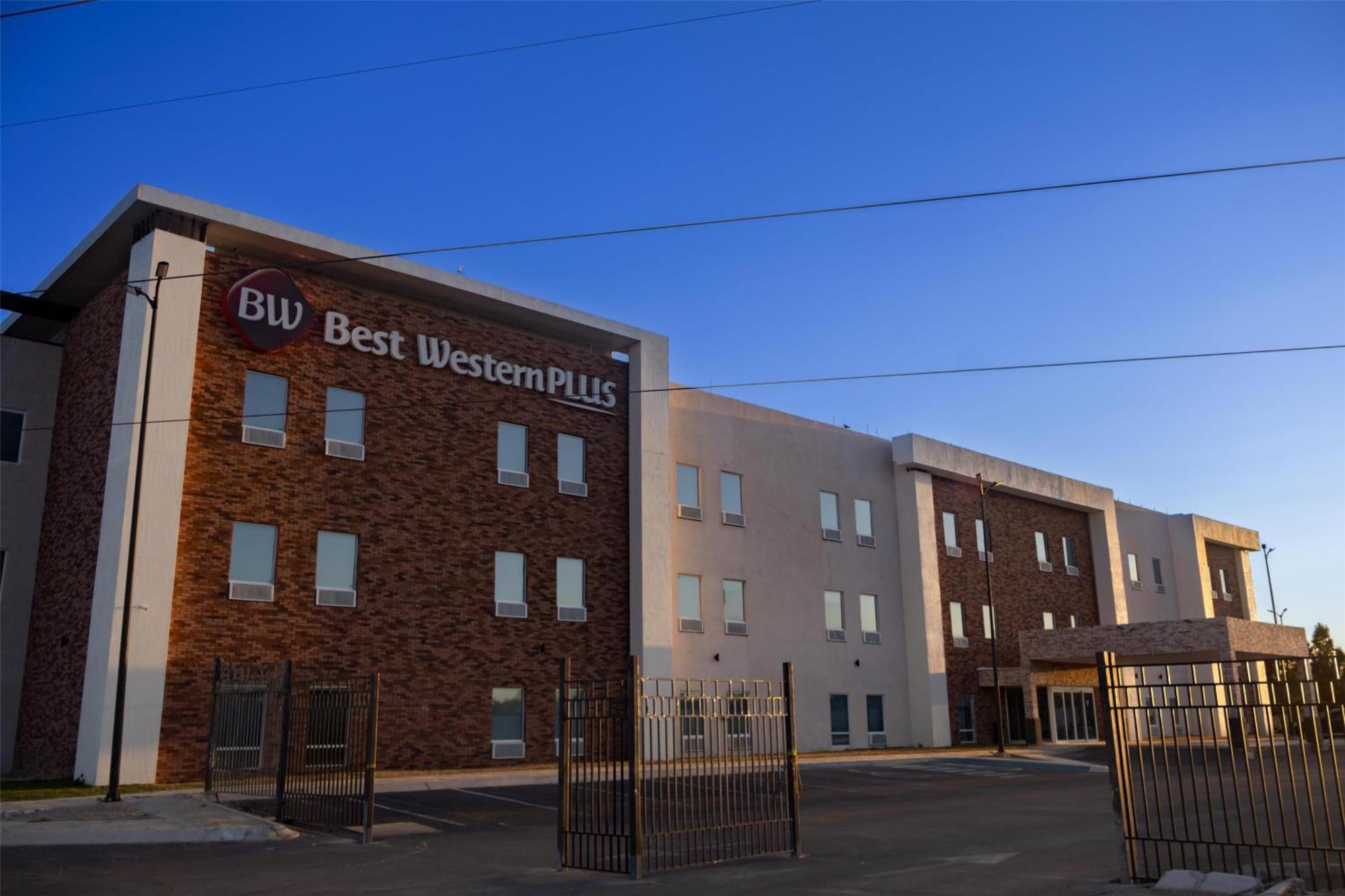 Best Western Plus Sacramento Chihuahua Eksteriør billede
